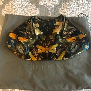 Alexander McQueen De Manta clutch